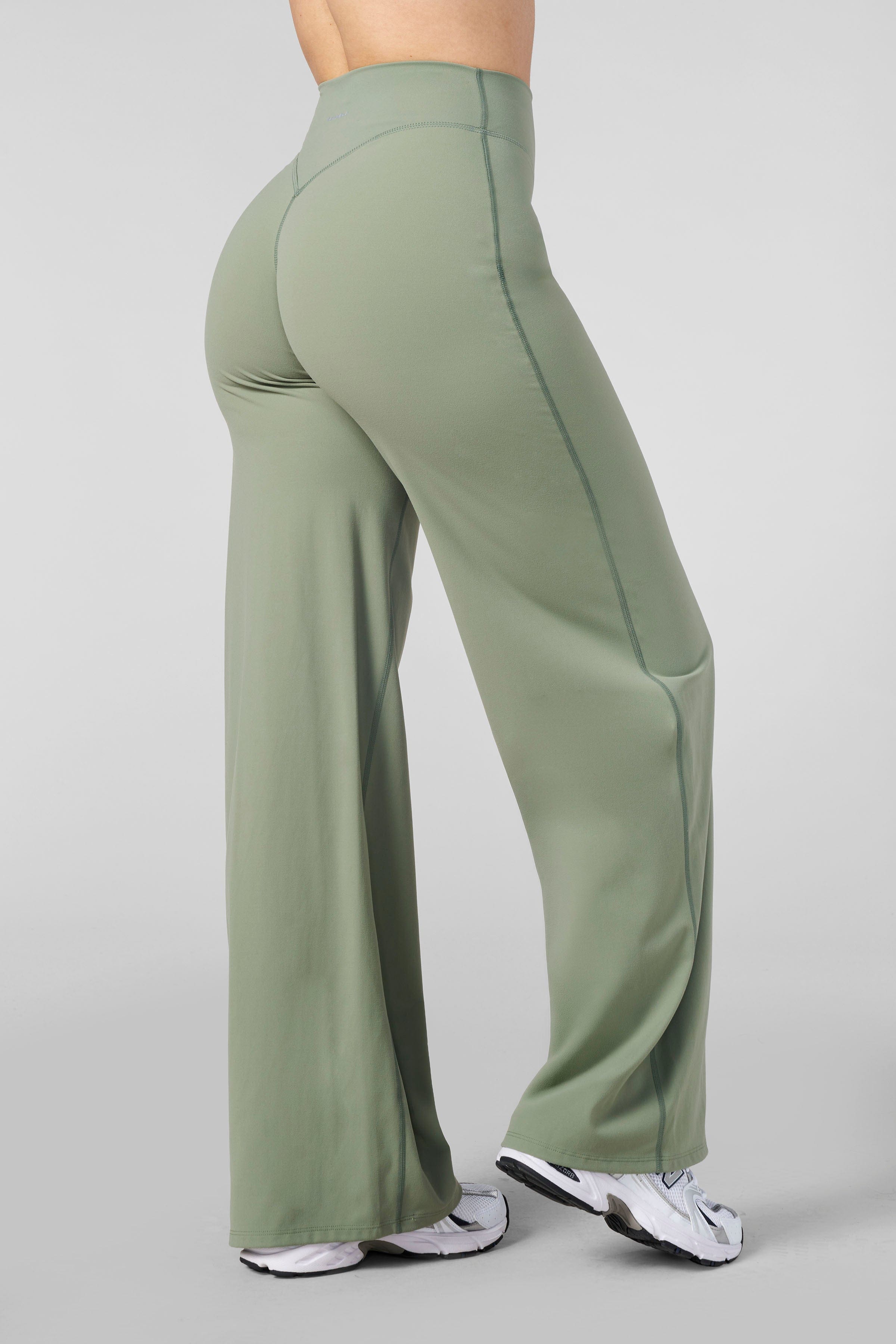 W2257 - Kove Wide Leg Flare Leggings (Regular)