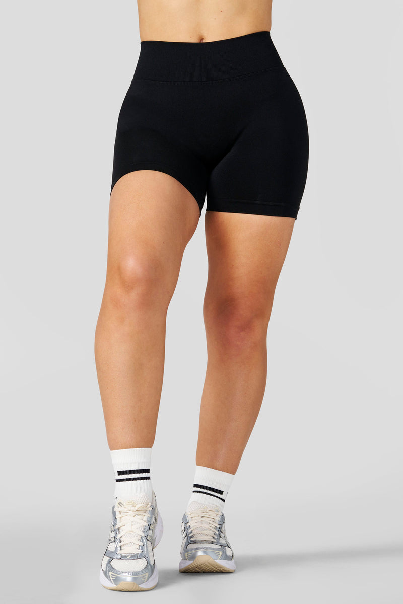W133 - Curve Seamless Shorts 4.75" - New Colors