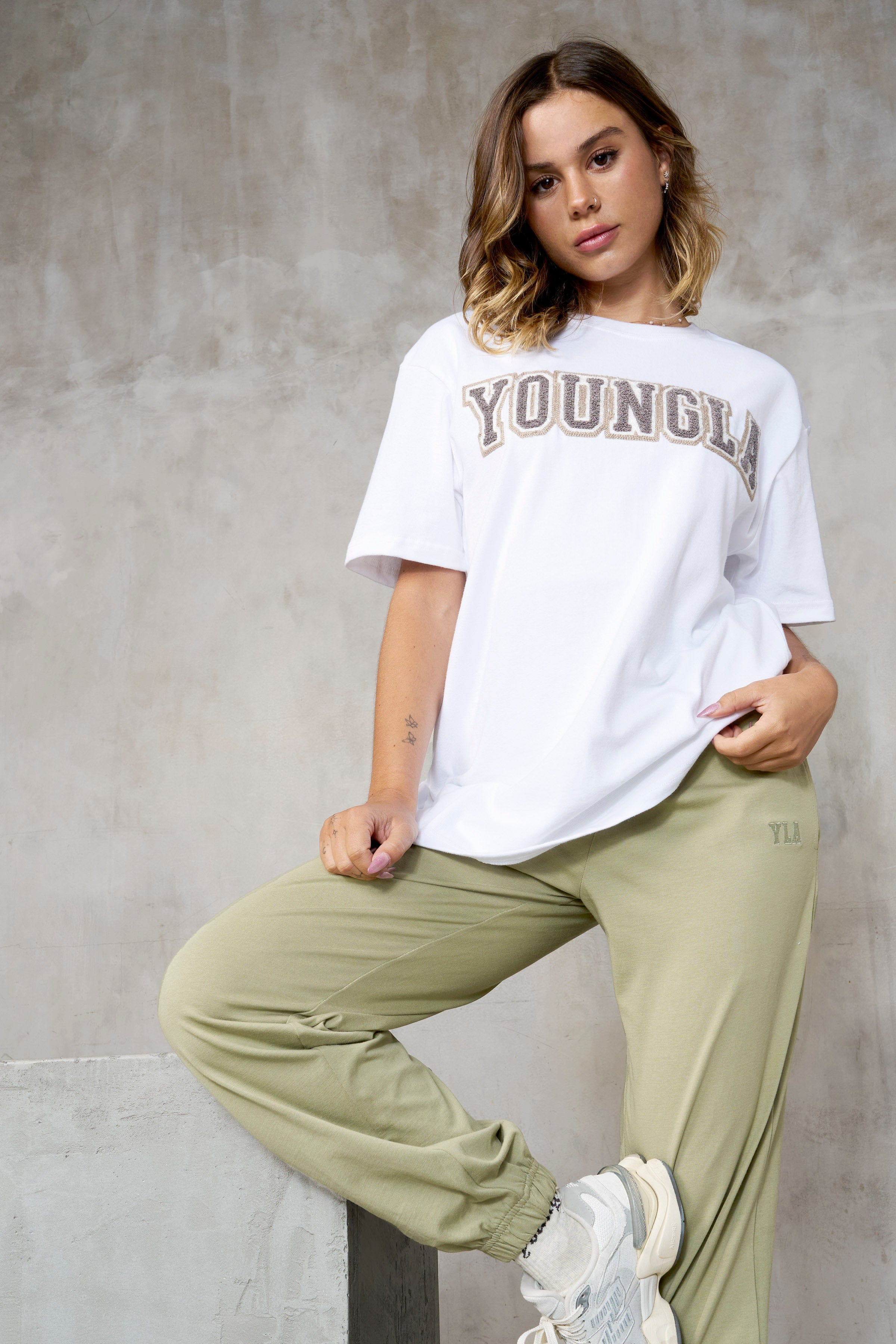 W422 Varsity Pump Tees
