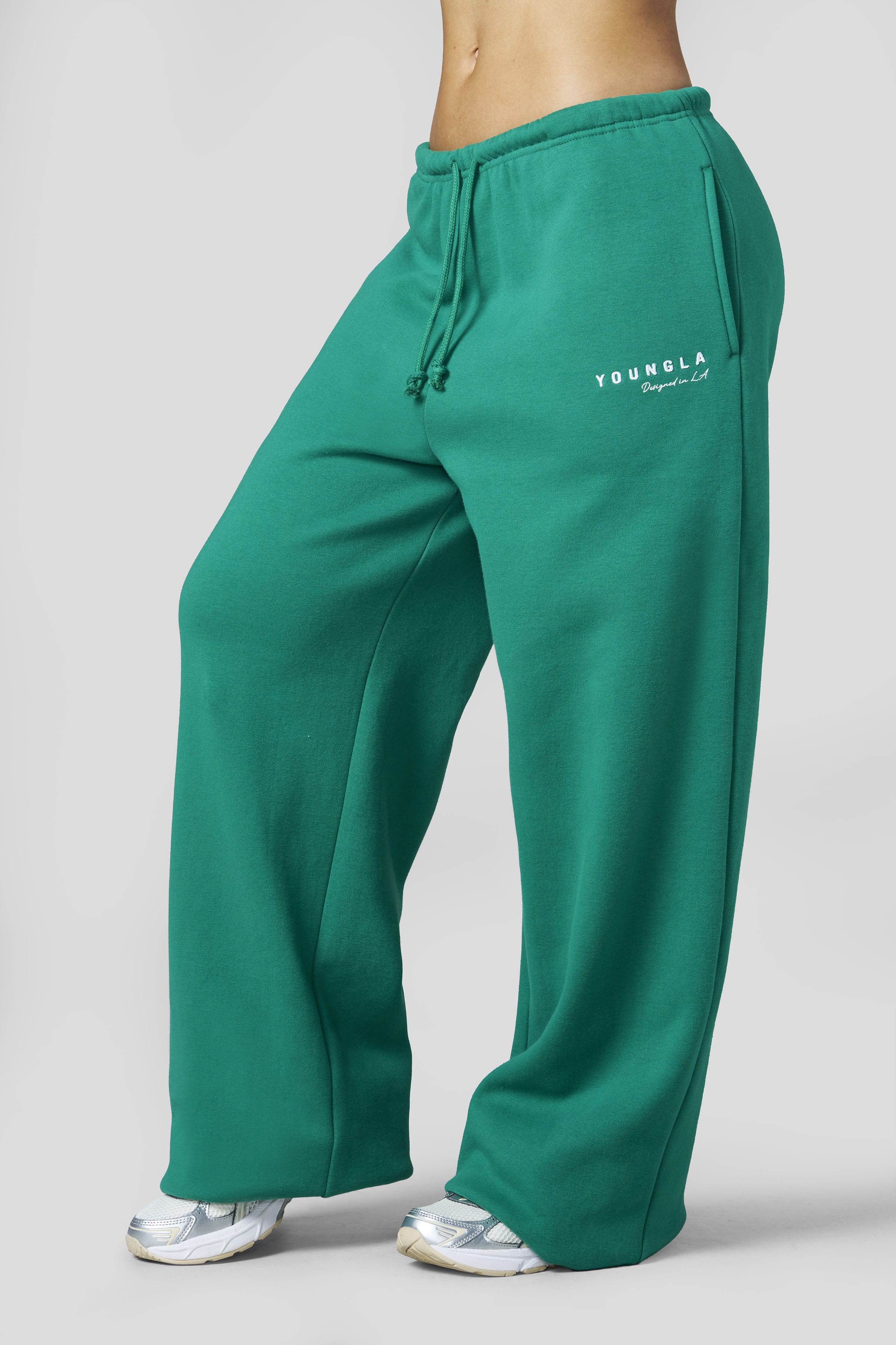 W2293 Comfort straight leg Joggers - July 7th