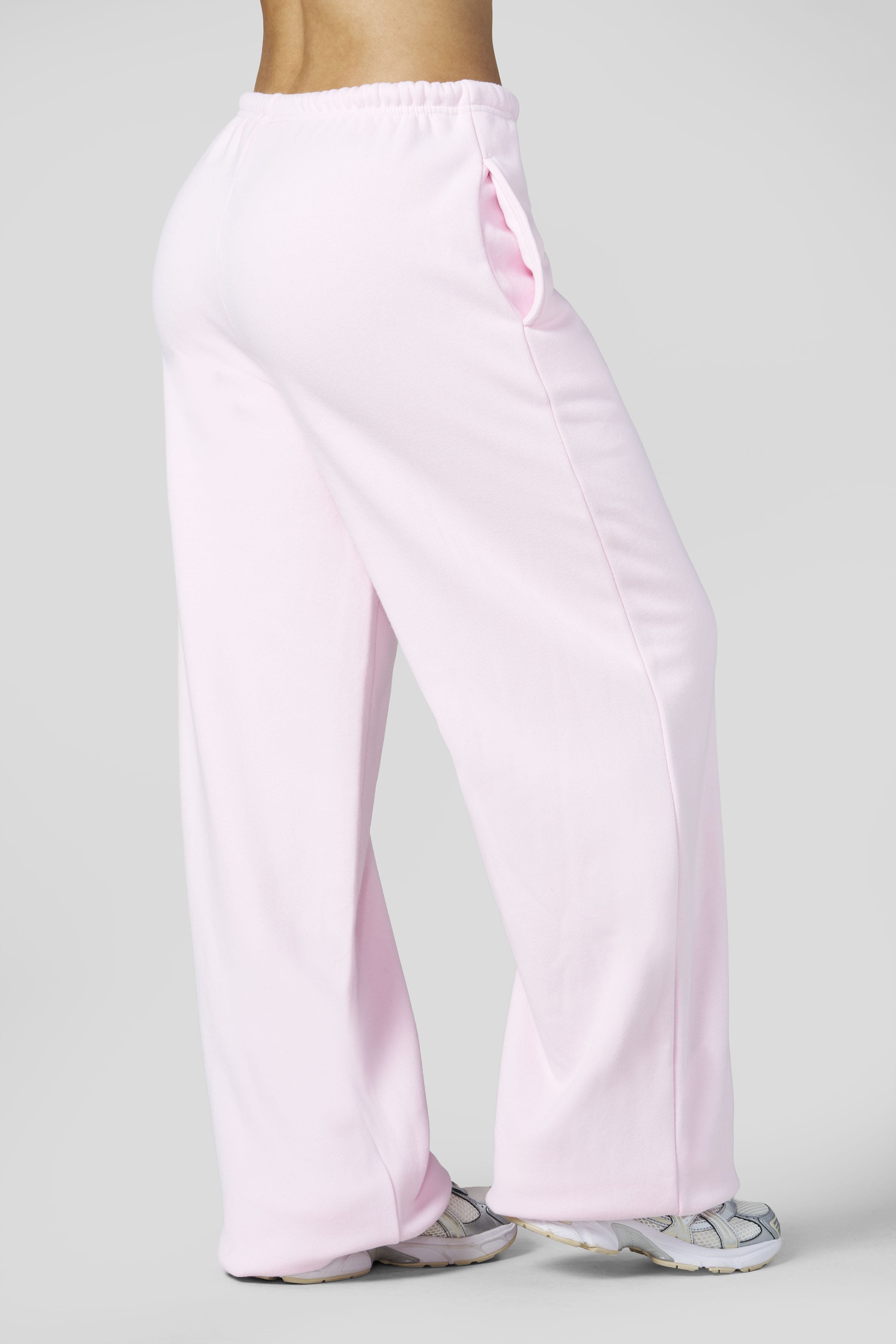 W2293 Comfort straight leg Joggers - July 7th
