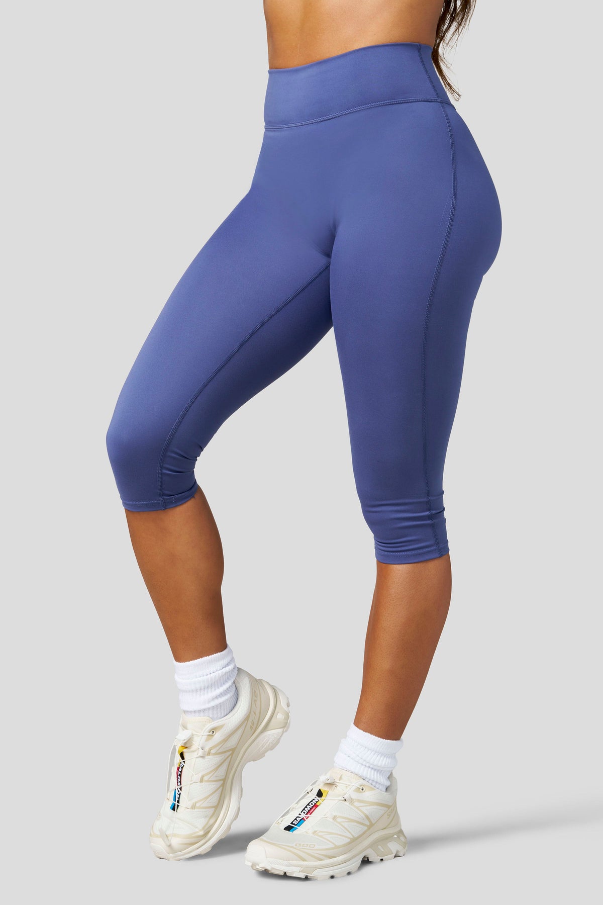 W2316 - Elevate Capri Legging - September 10th