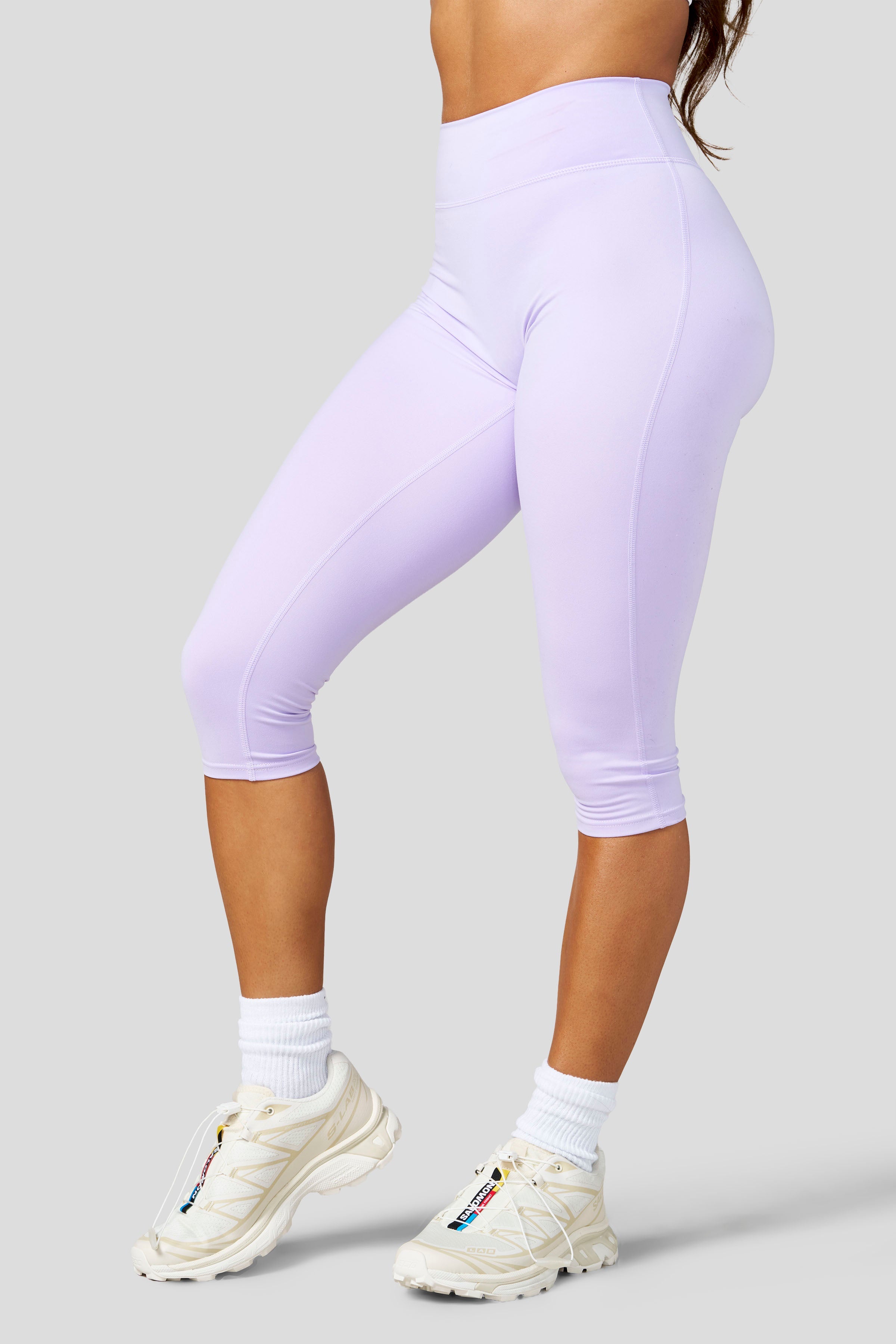 W2316 - Elevate Capri Legging - September 10th