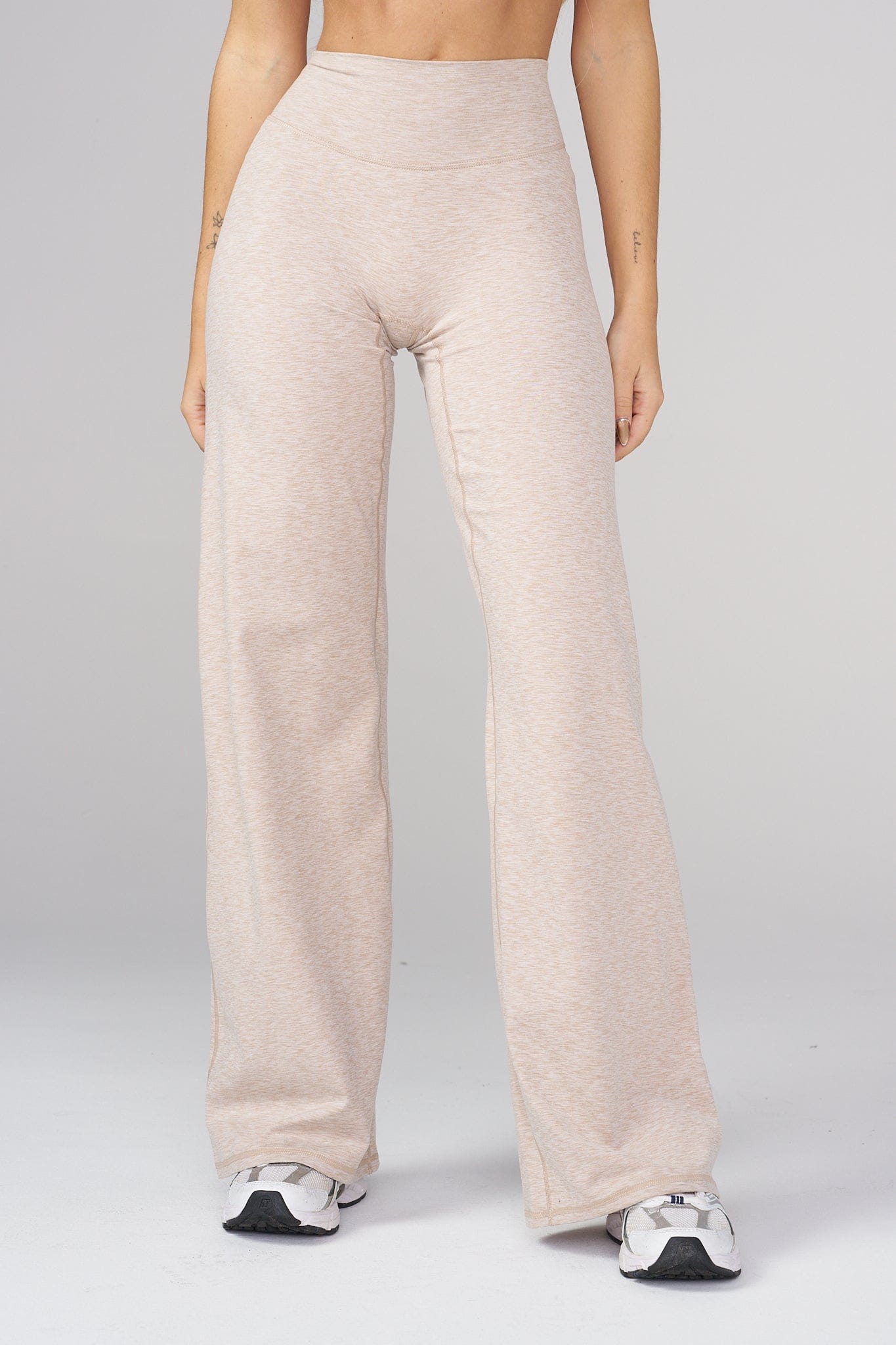 W2227 - Reset Wide Leg Legging