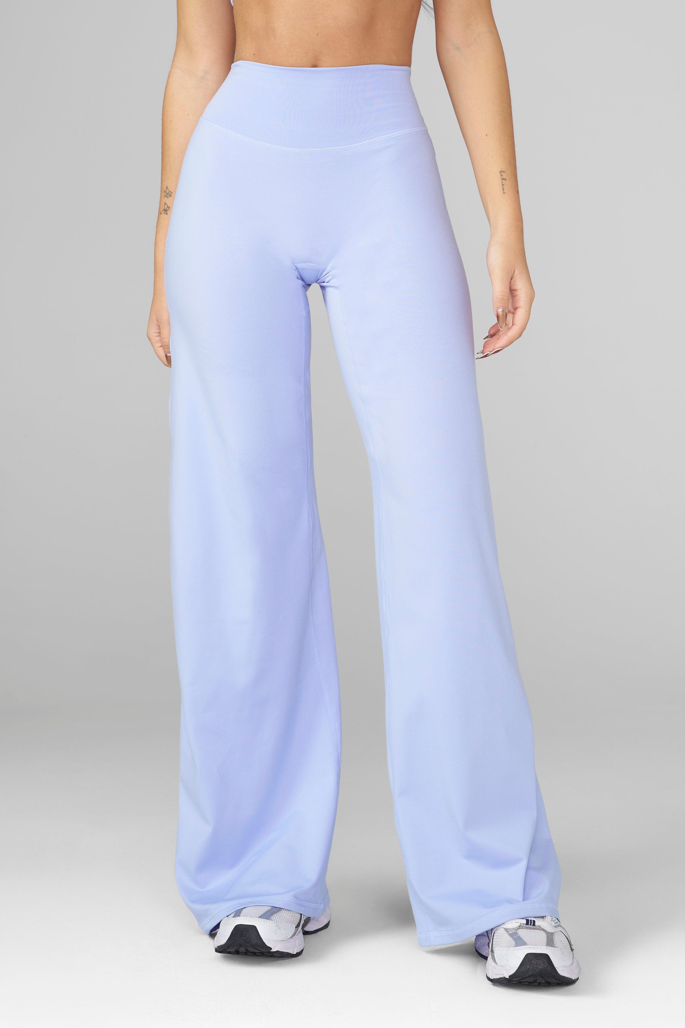 W2227 - Reset Wide Leg Legging
