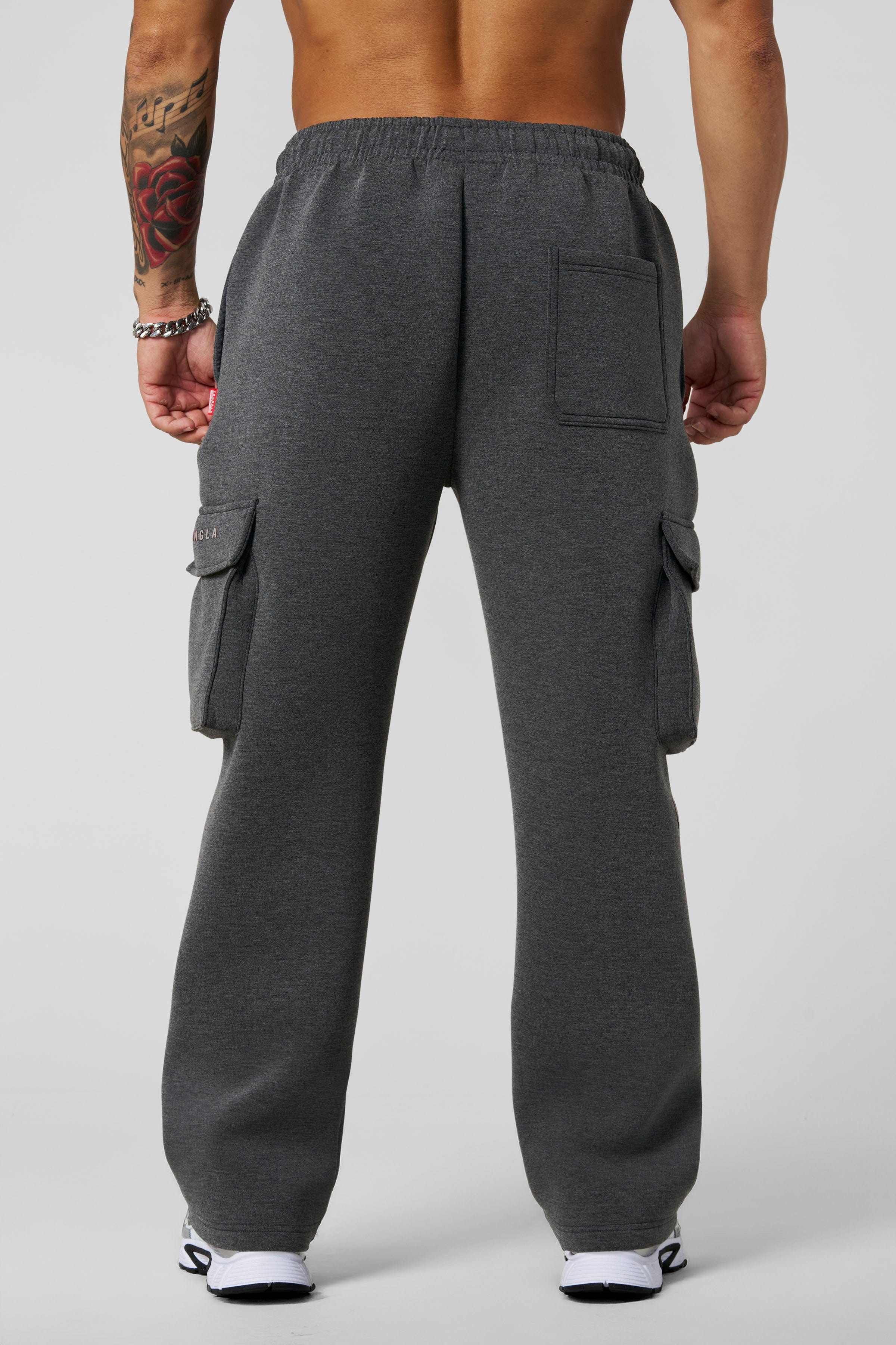 2047 - Scuba Cargo Sweats