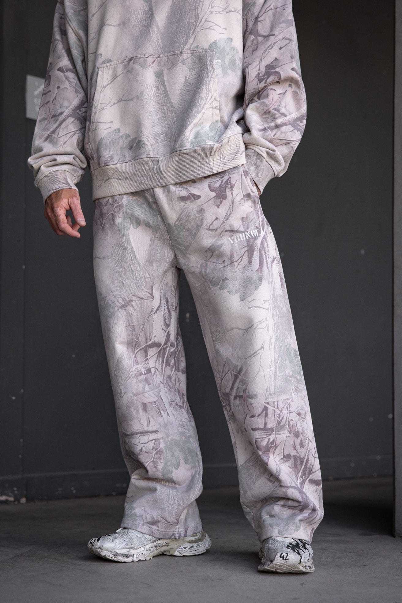 2094 - Tree Camo Collection - No Cuff Sweats For Men's - lasting quality and a relaxed silhouette in Desert Tan
