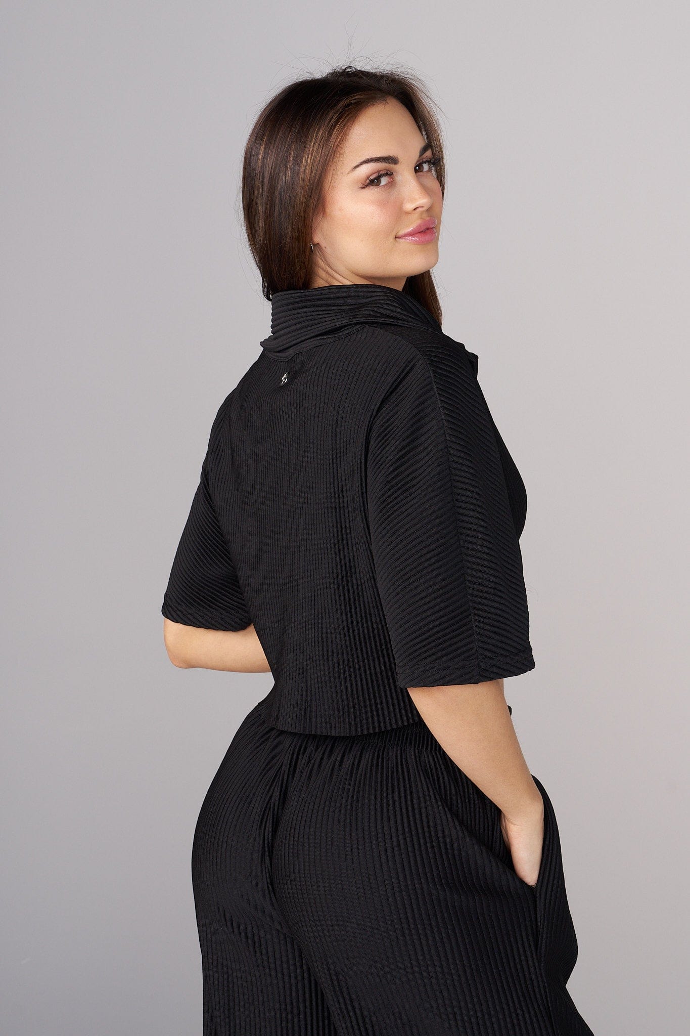 W444 Aria Pleated Top