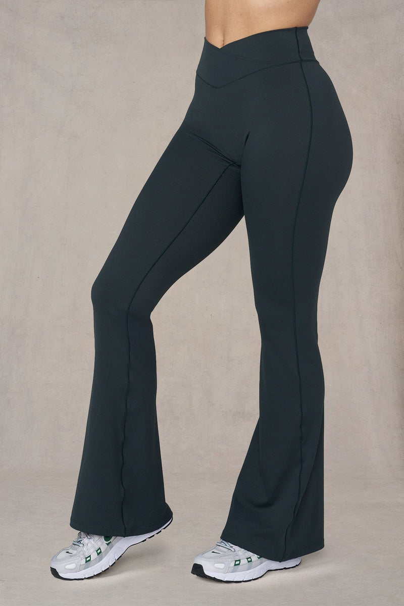 W288 - Vital Flare Leggings (Short)