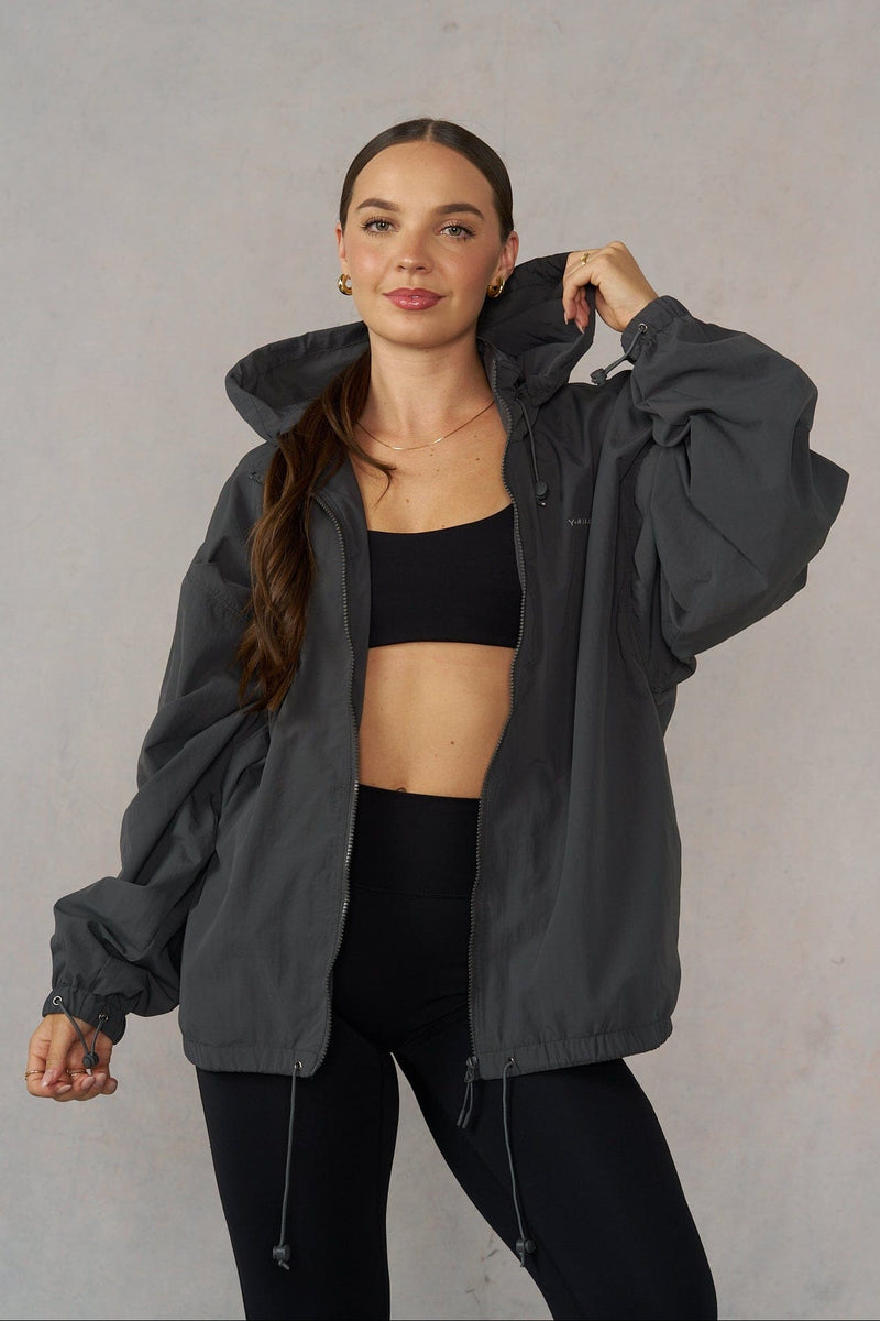 W5194 - Motion Windbreaker