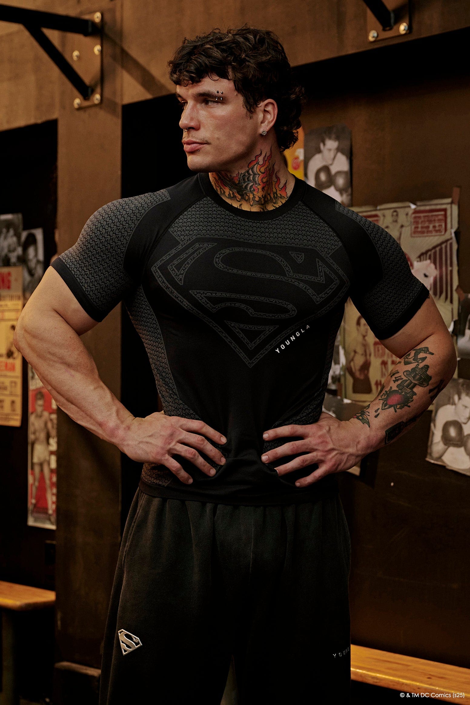 4117 - Superman Compression Tees - Sculpted fit, premium patterns, and detailed paneling, designed for performance and superhero-inspired style in Black.