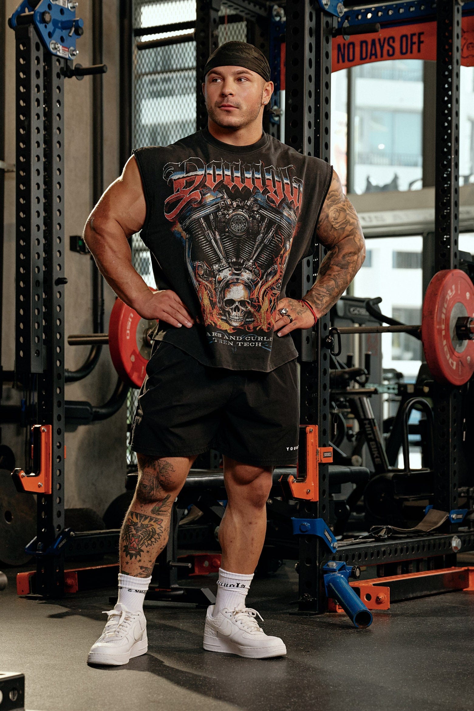 3032 - Cars & Curls - Cut-Offs