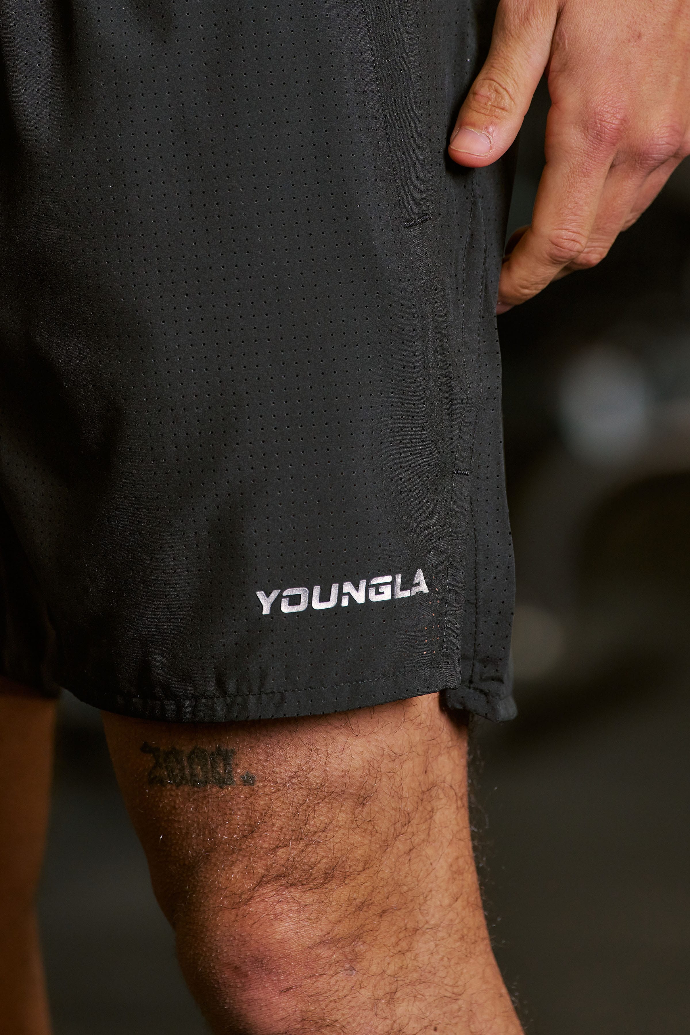 1028 - Weightless Shorts - April 9th