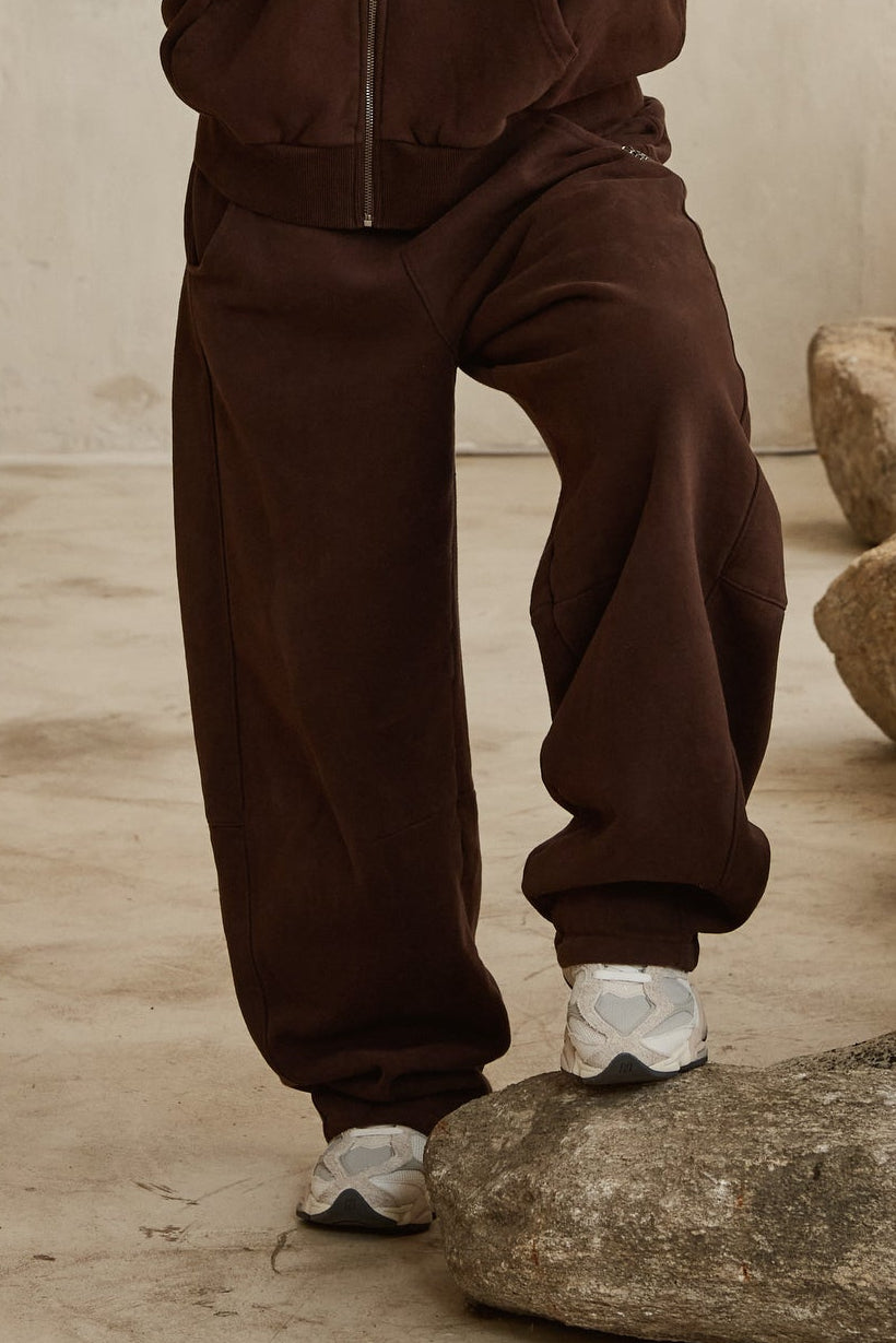 W2255 - Studio Edit Barrel Jogger