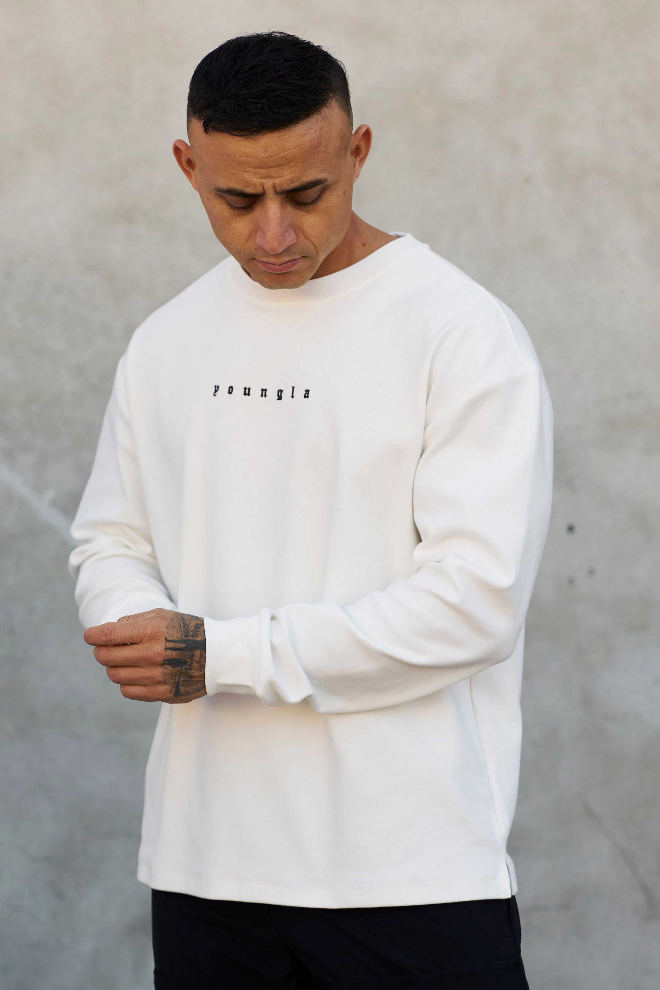 4091 - Cloudfoam Blackletter Longsleeves