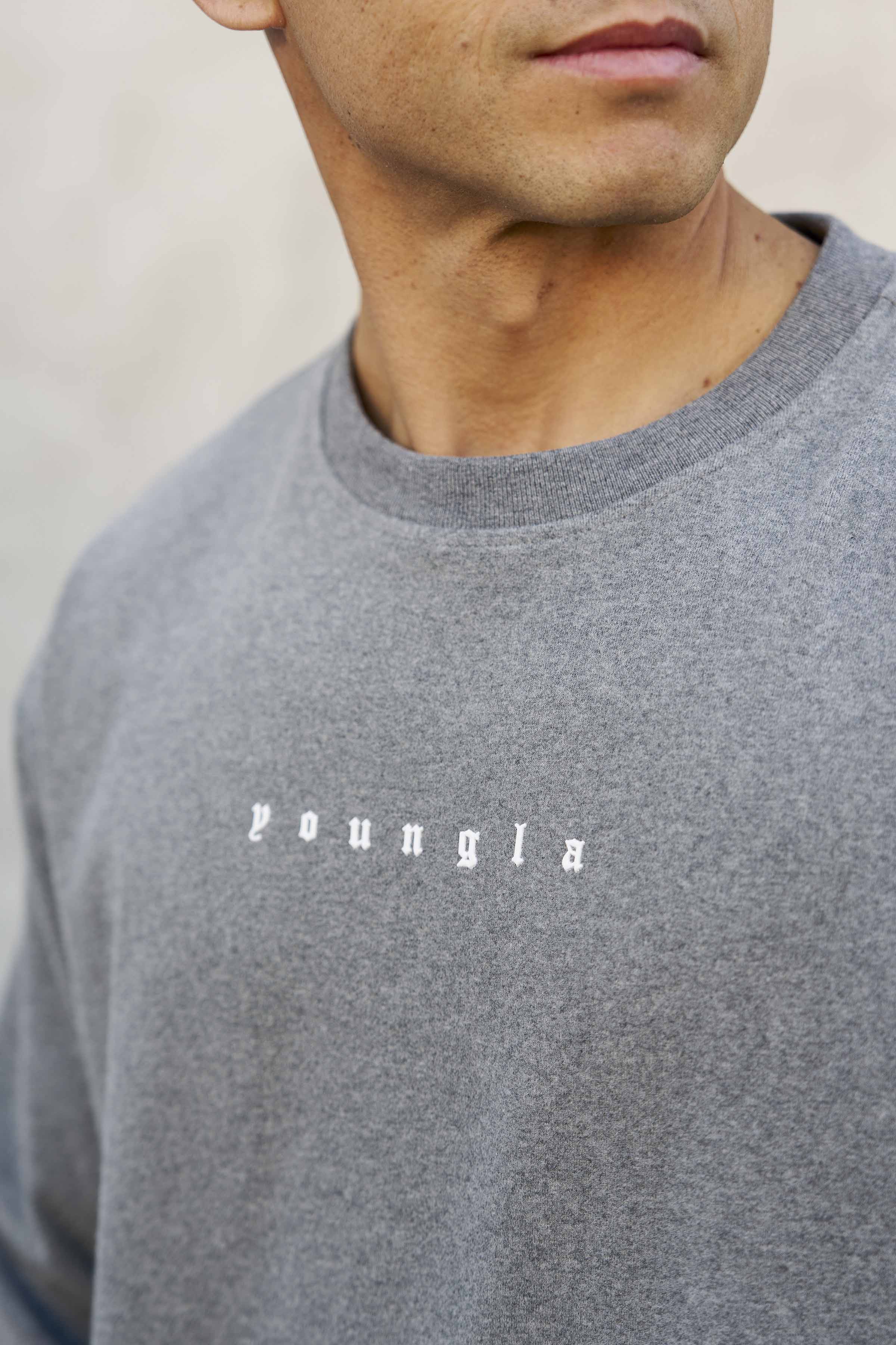 4091 - Cloudfoam Blackletter Longsleeves