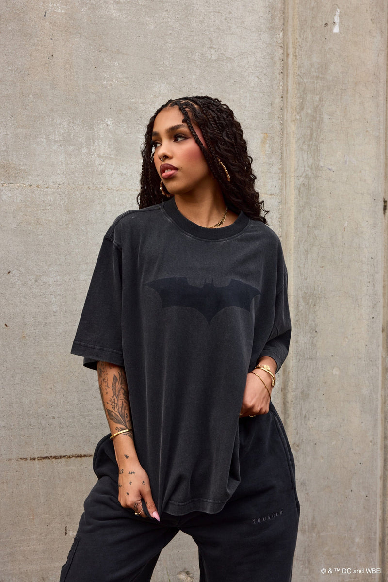 W4103 Batman Lived-in Tee - June 4th