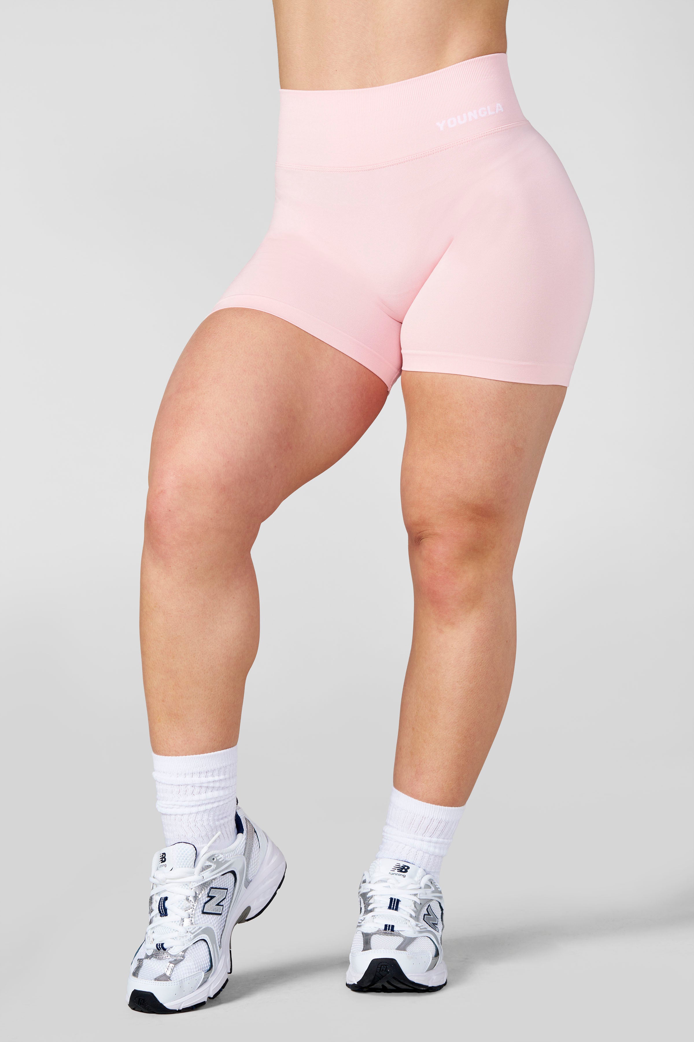 W1156 - Kove Seamless Shorts