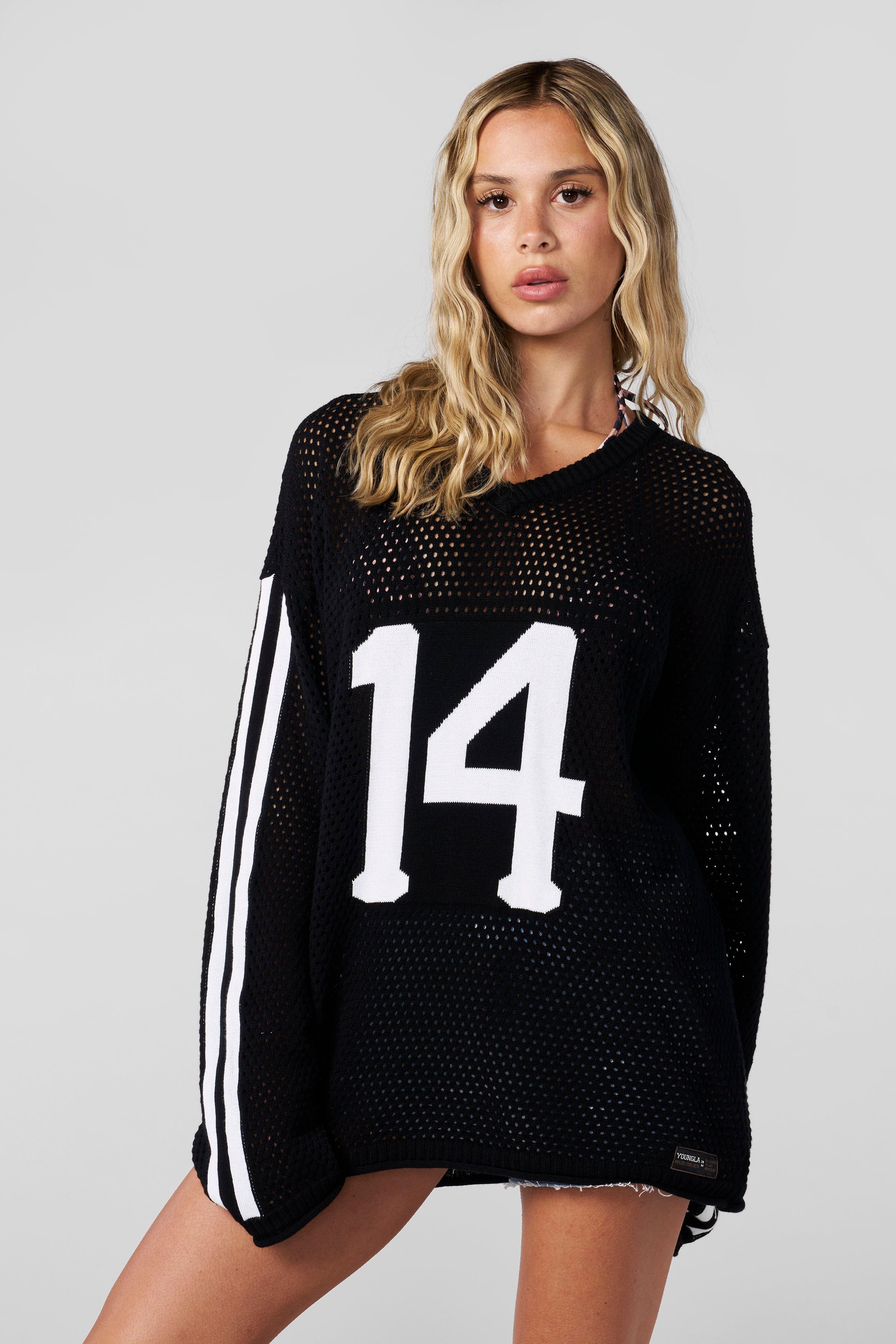 W4001 Crochet Jersey