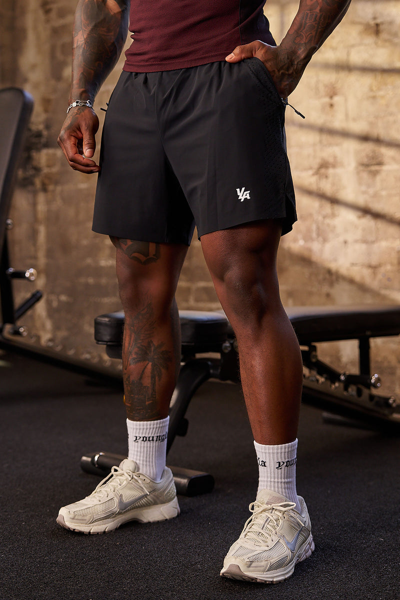 1054 - AeroVent Compression Shorts
