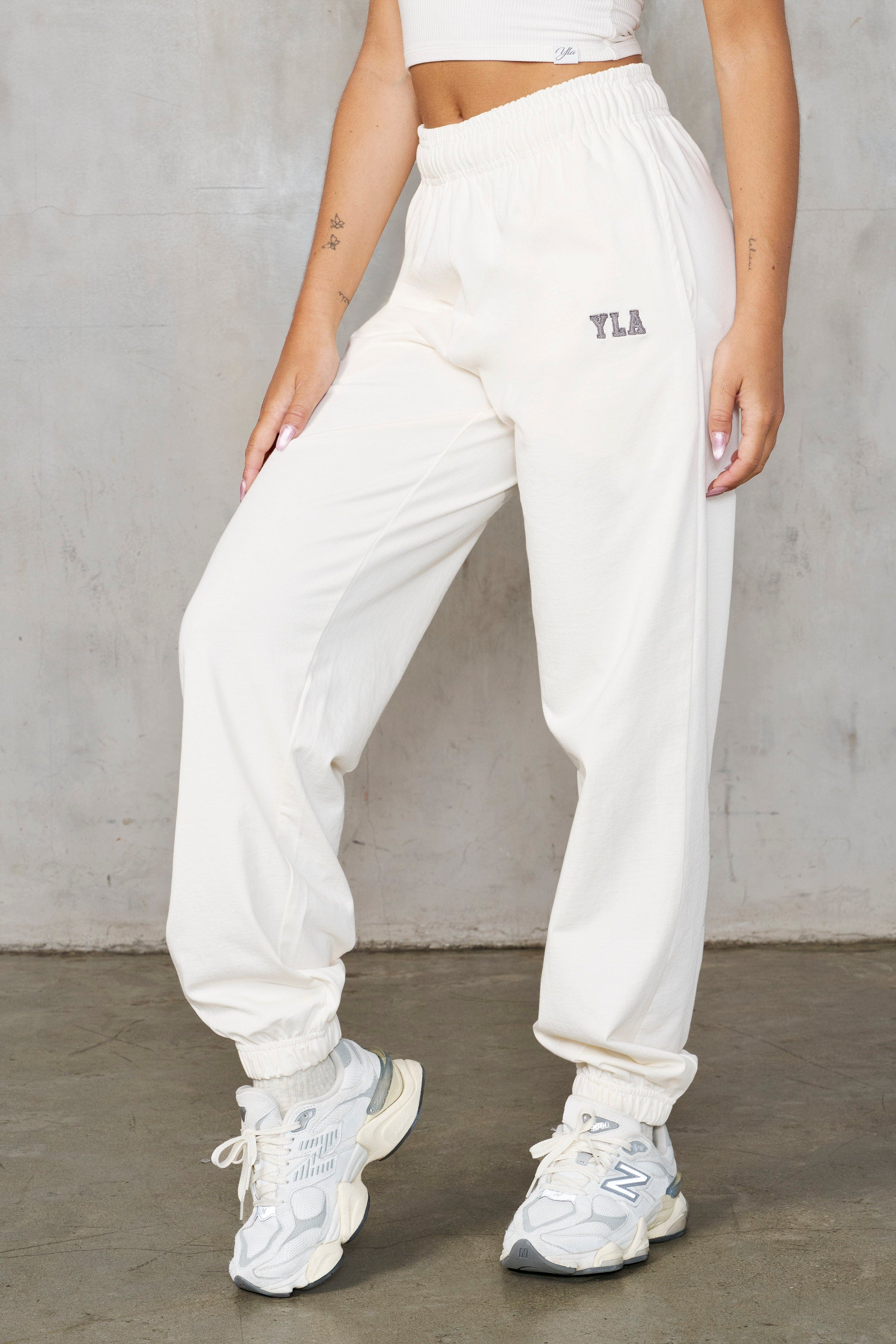 W247 Pump Cover Joggers