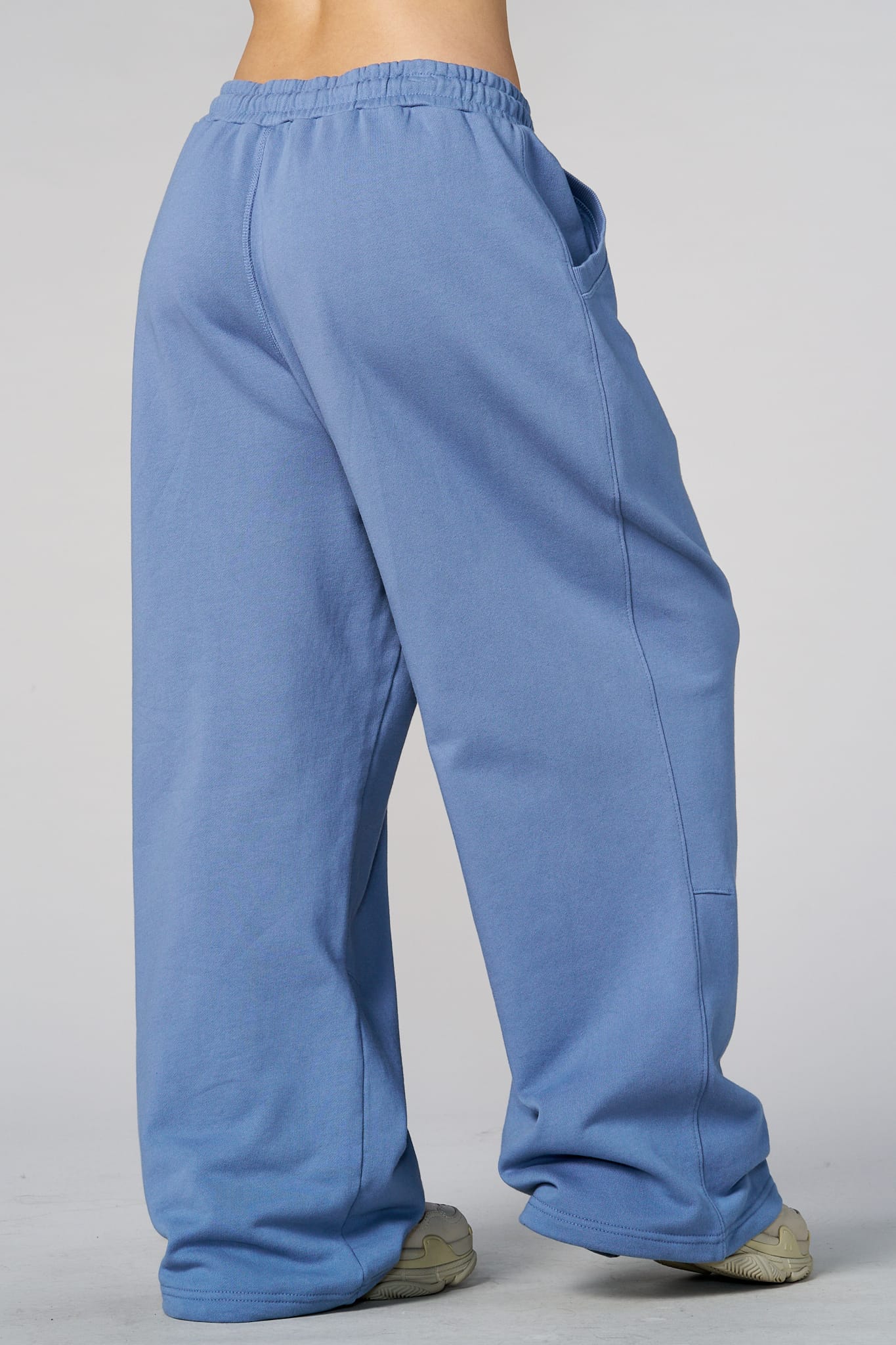W2296 Super Baggy Sweats