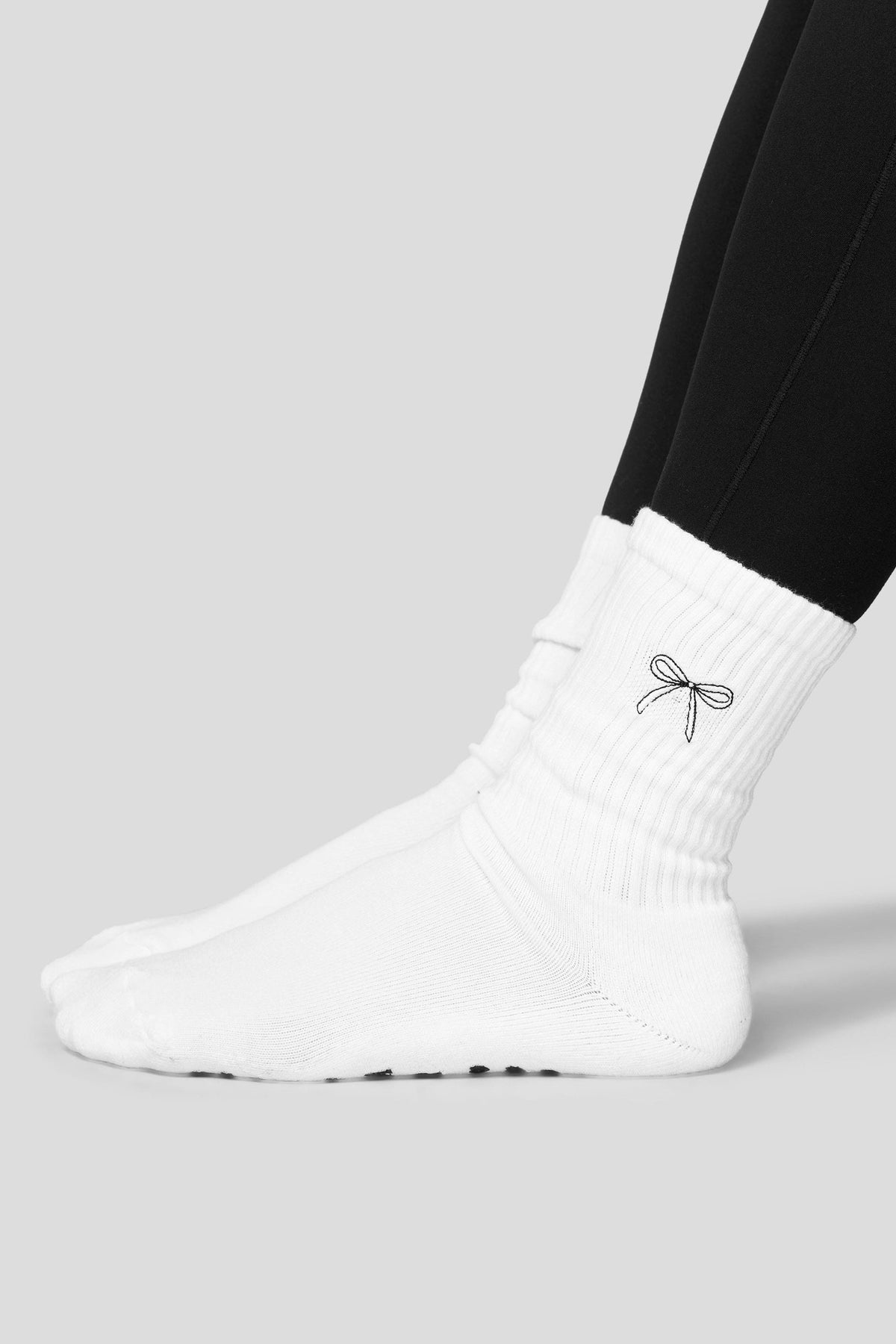 W6117 - Grip Socks - September 10th