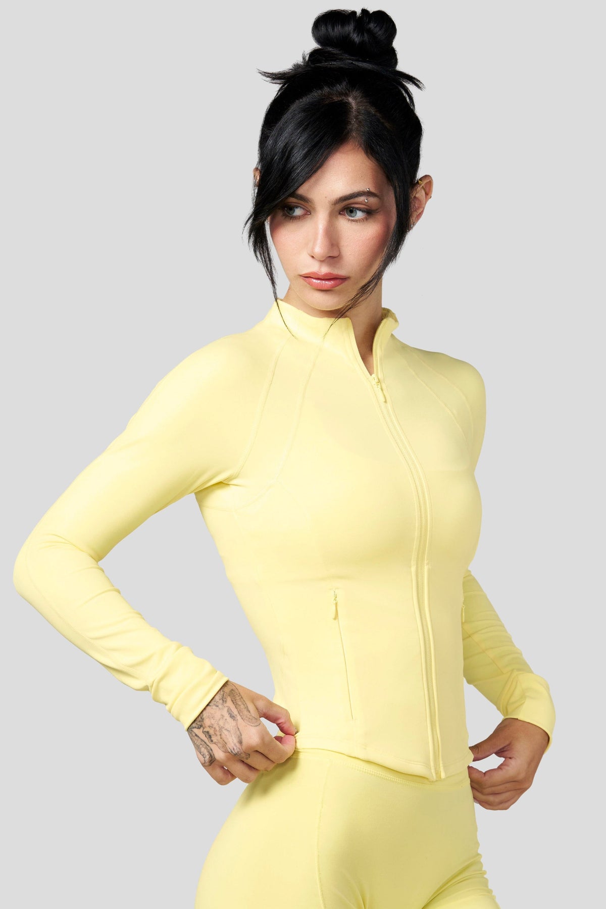 W552 - Elevate Jacket New Colors - September 10th