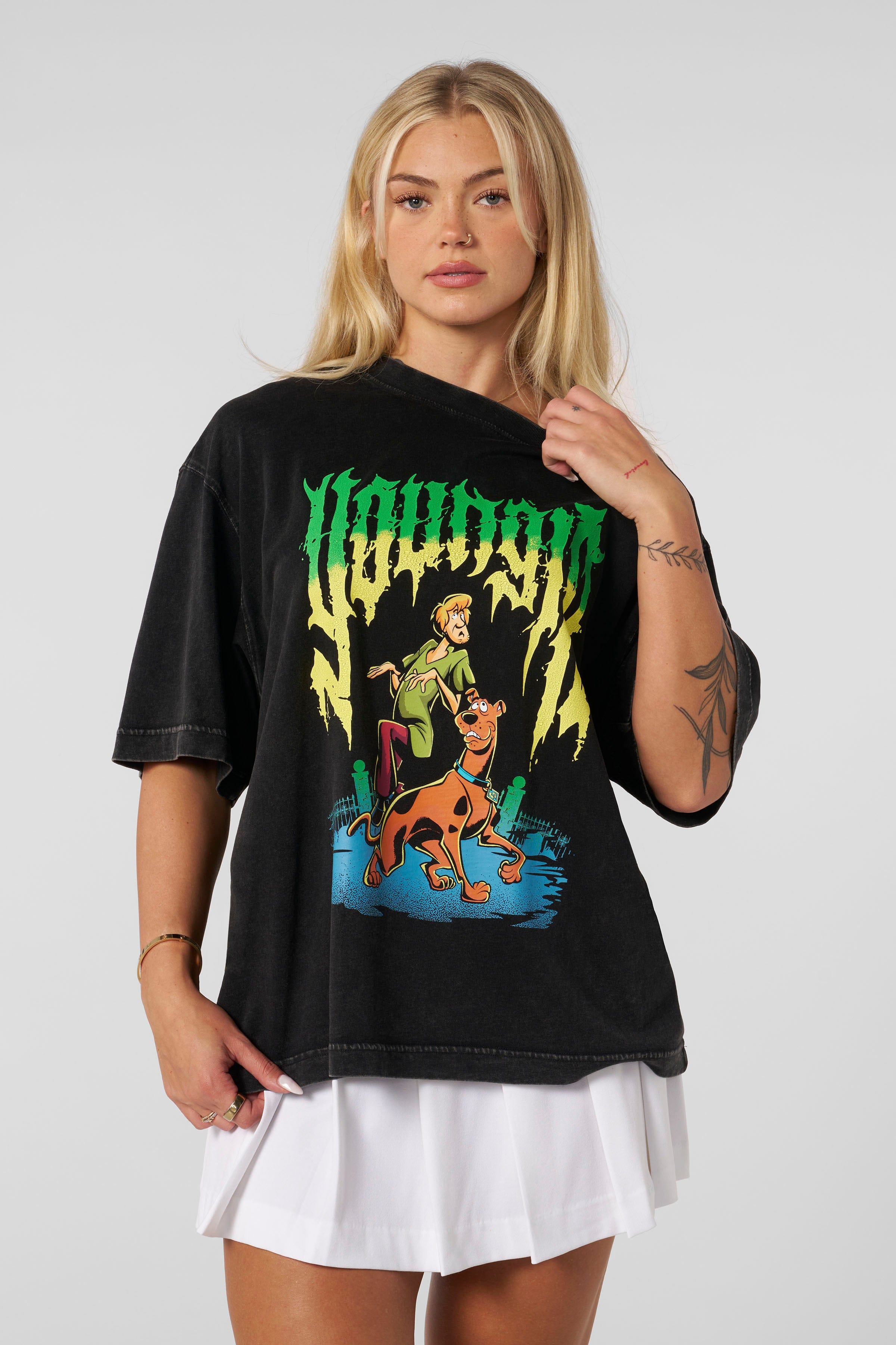 W406 - Scooby Doo OS Tee