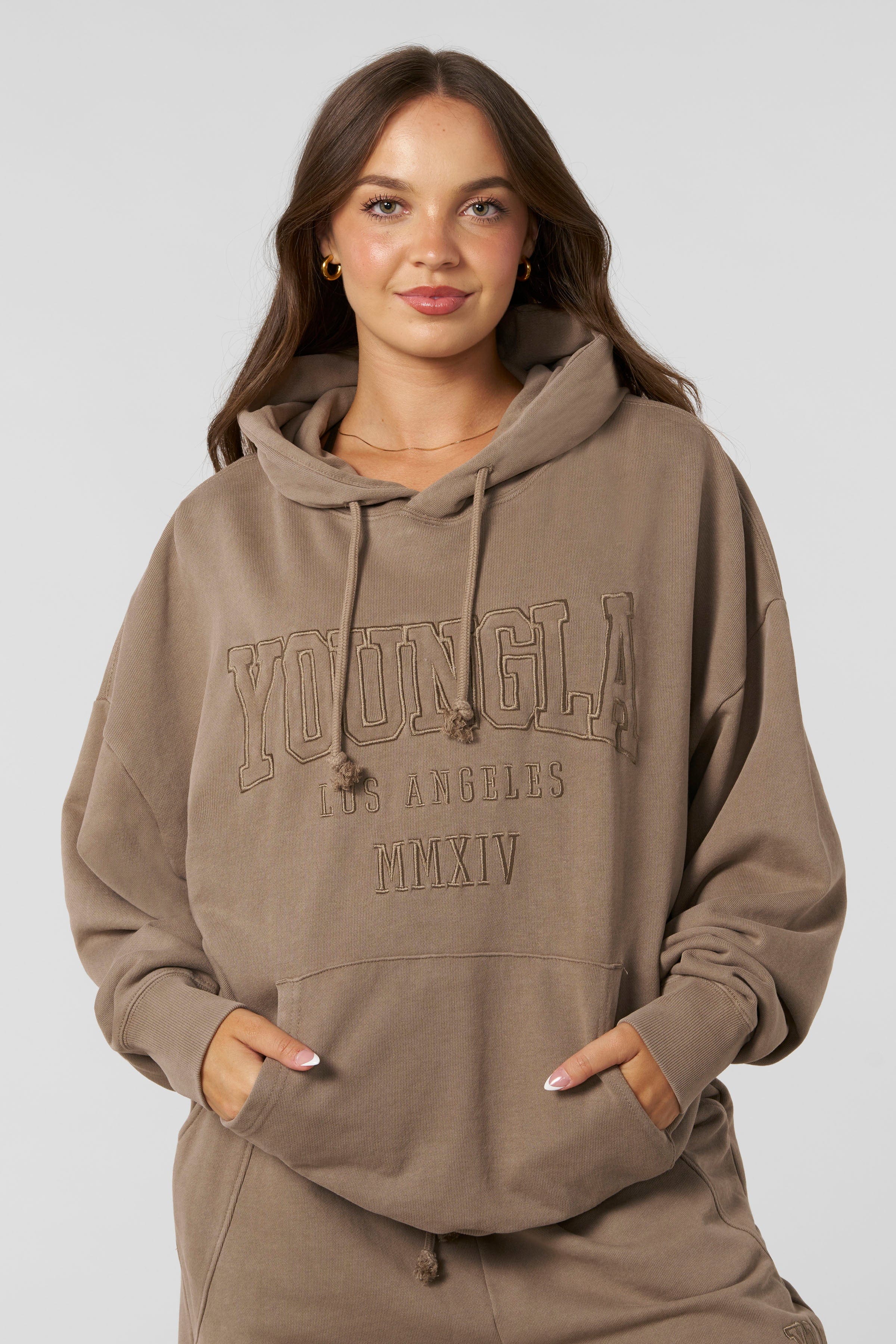 W542 - Mineral Hoodie -soft, premium fabric in rich fall colors with a relaxed, cozy fit for effortless seasonal layering in Taupe