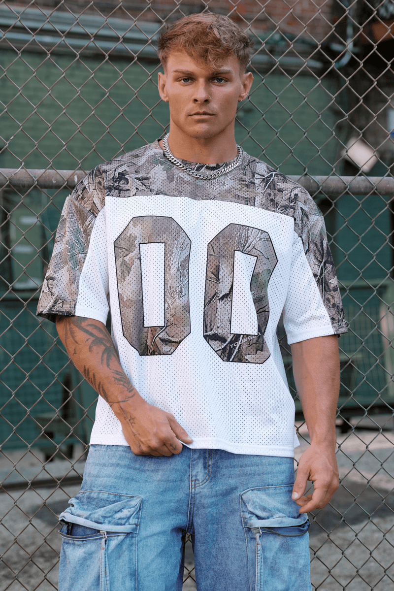 4237 - Double-Zero Jersey in 100% Mesh Polyester for retro sports vibes Double-zero numbers and bold YOUNGLA branding in colour Desert Tan Tree Camo