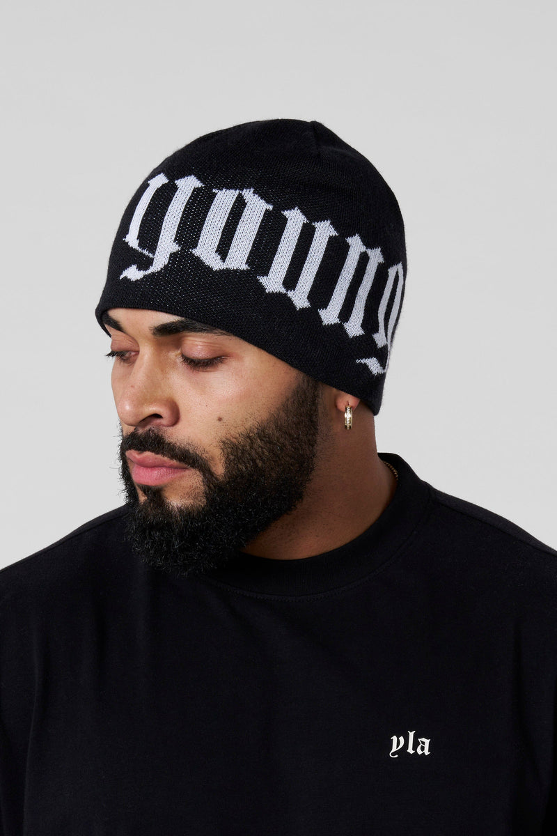 9031  - Skull Beanies