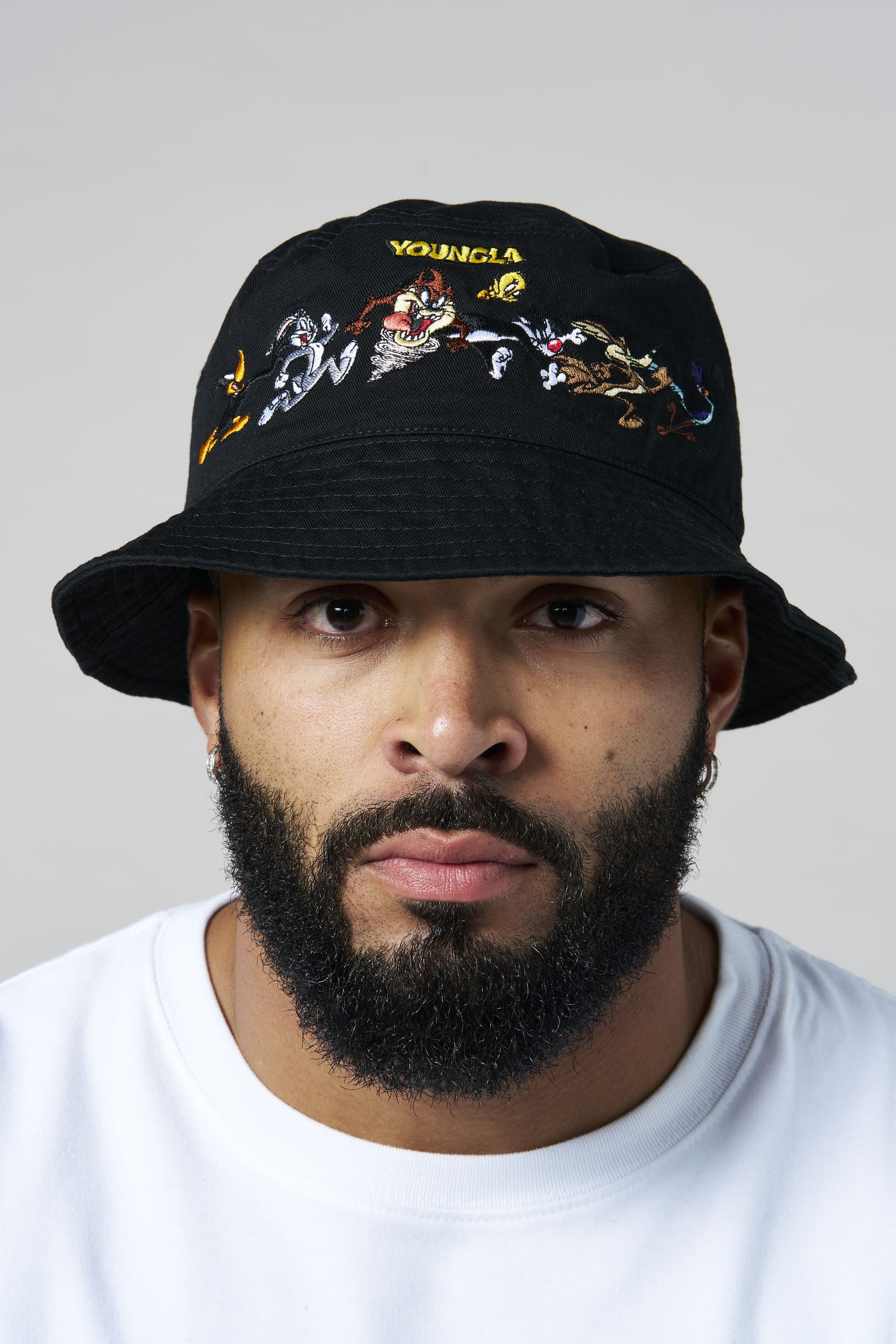 9093 - Looney Tunes Bucket Hat - July 7th