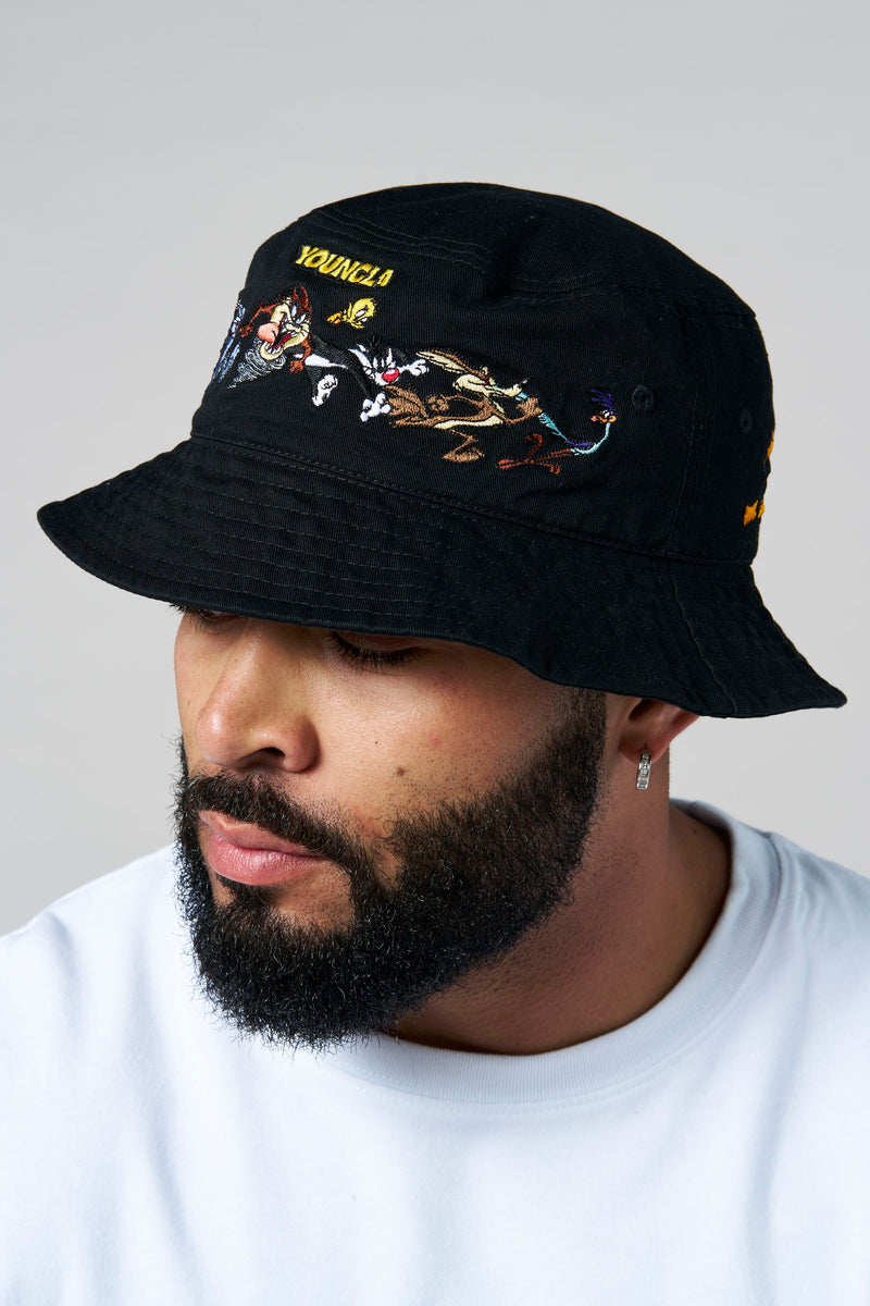 9093 - Looney Tunes Bucket Hat - July 7th