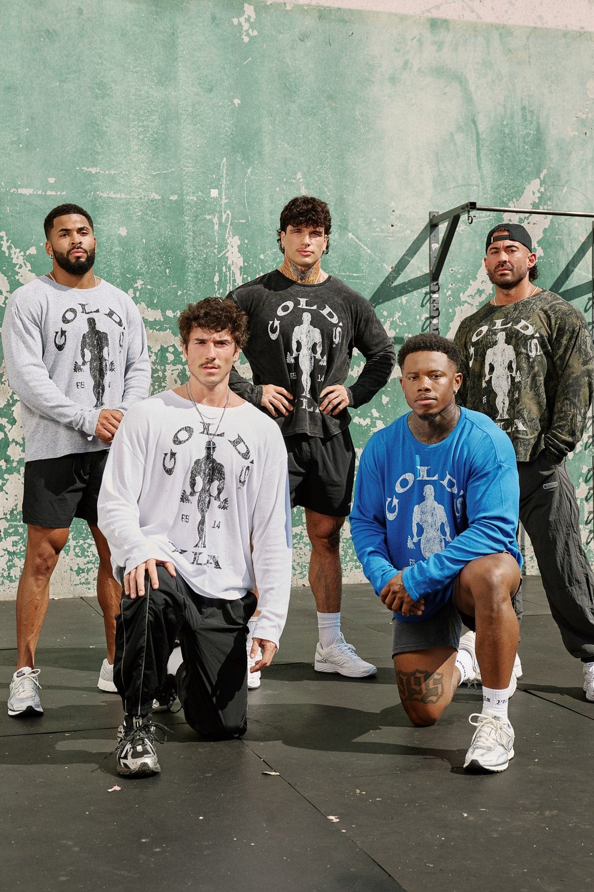 8047 – Gold’s Gym Thermal Longsleeves for men: warm, comfortable, and breathable with a true-to-size athletic fit, perfect for training or casual wear all color