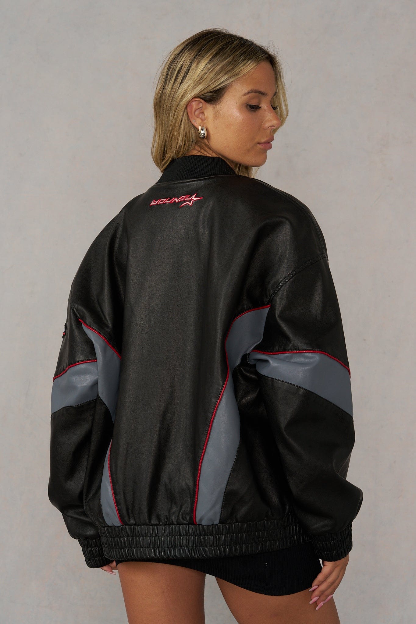 W5191 - Off Track Jacket