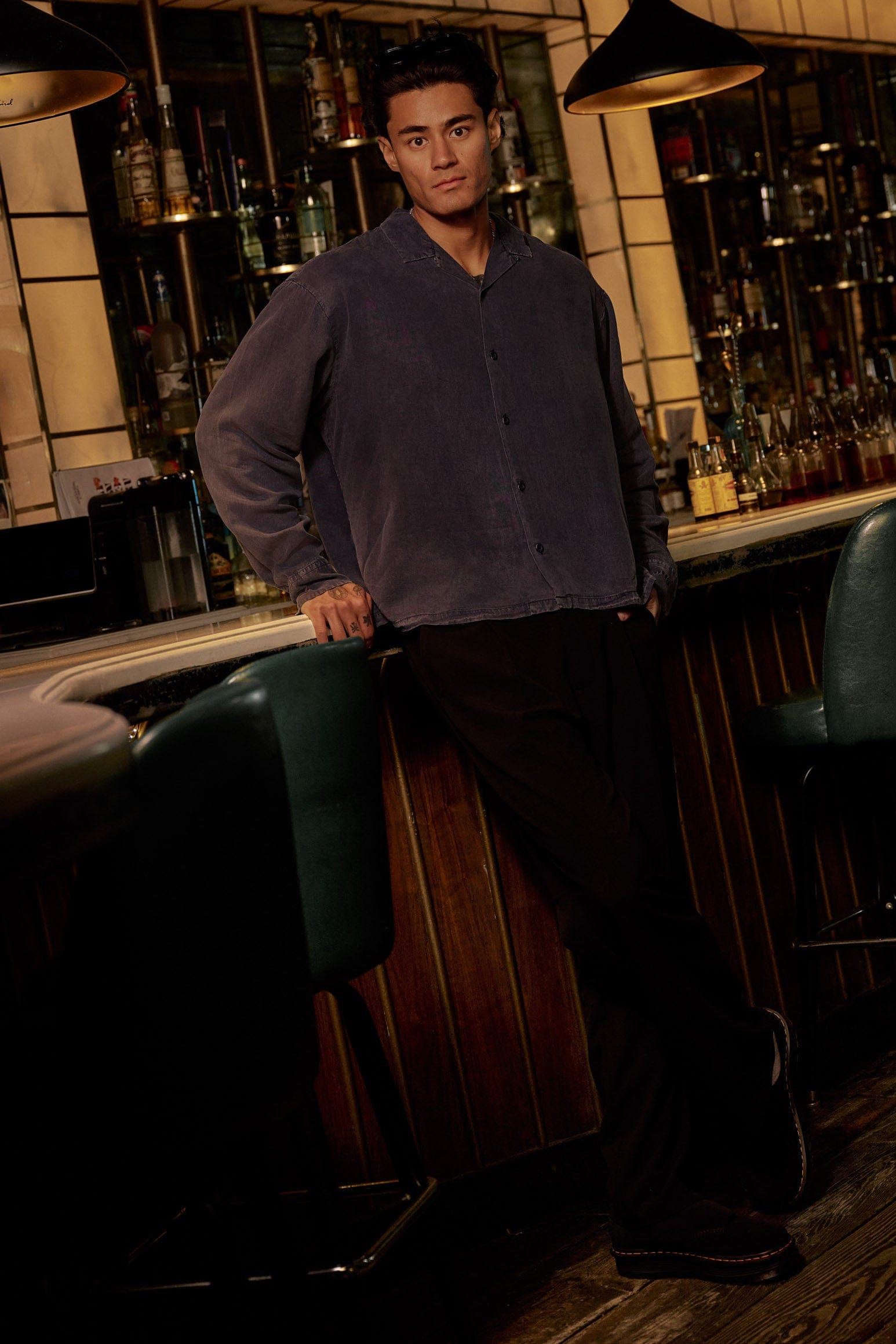 8053 - Flowy Button-ups