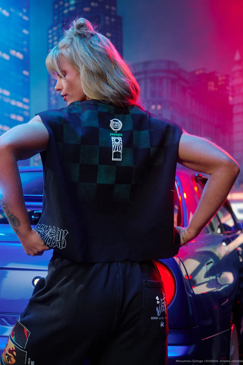 W4314 - Demon Slayer: Kimetsu no Yaiba - Crop Tank