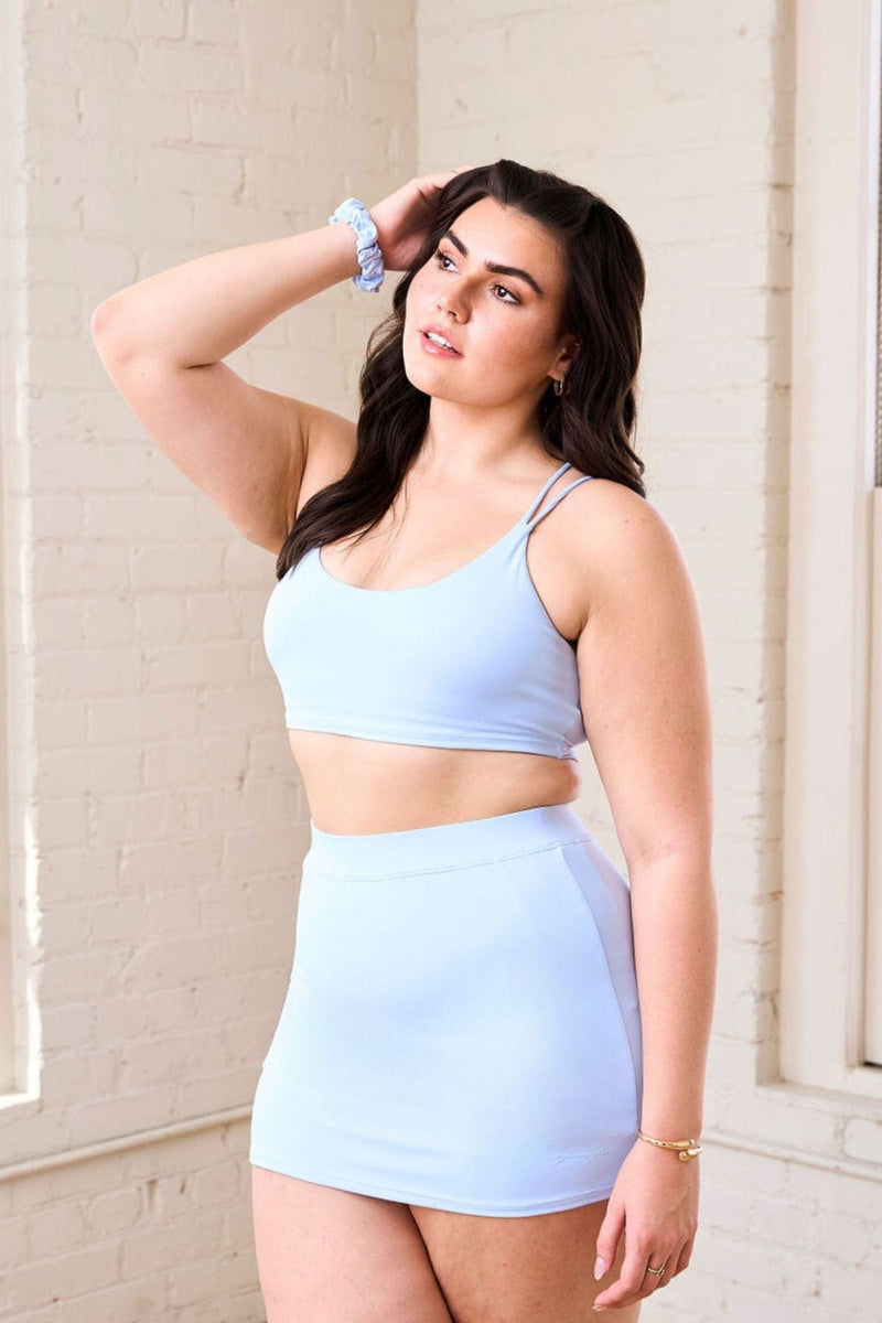 W337 - Curve Essential sports bra